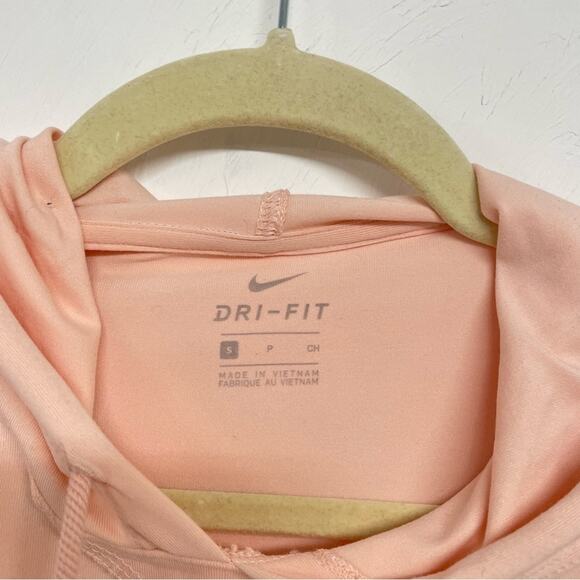 Nike Dri Fit Peach Lightweight Hoodie Pullover Sweater Womens S Boxy Fit Running - Picture 7 of 7